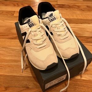 NWT Men’s New Balance ML574DW sneakers